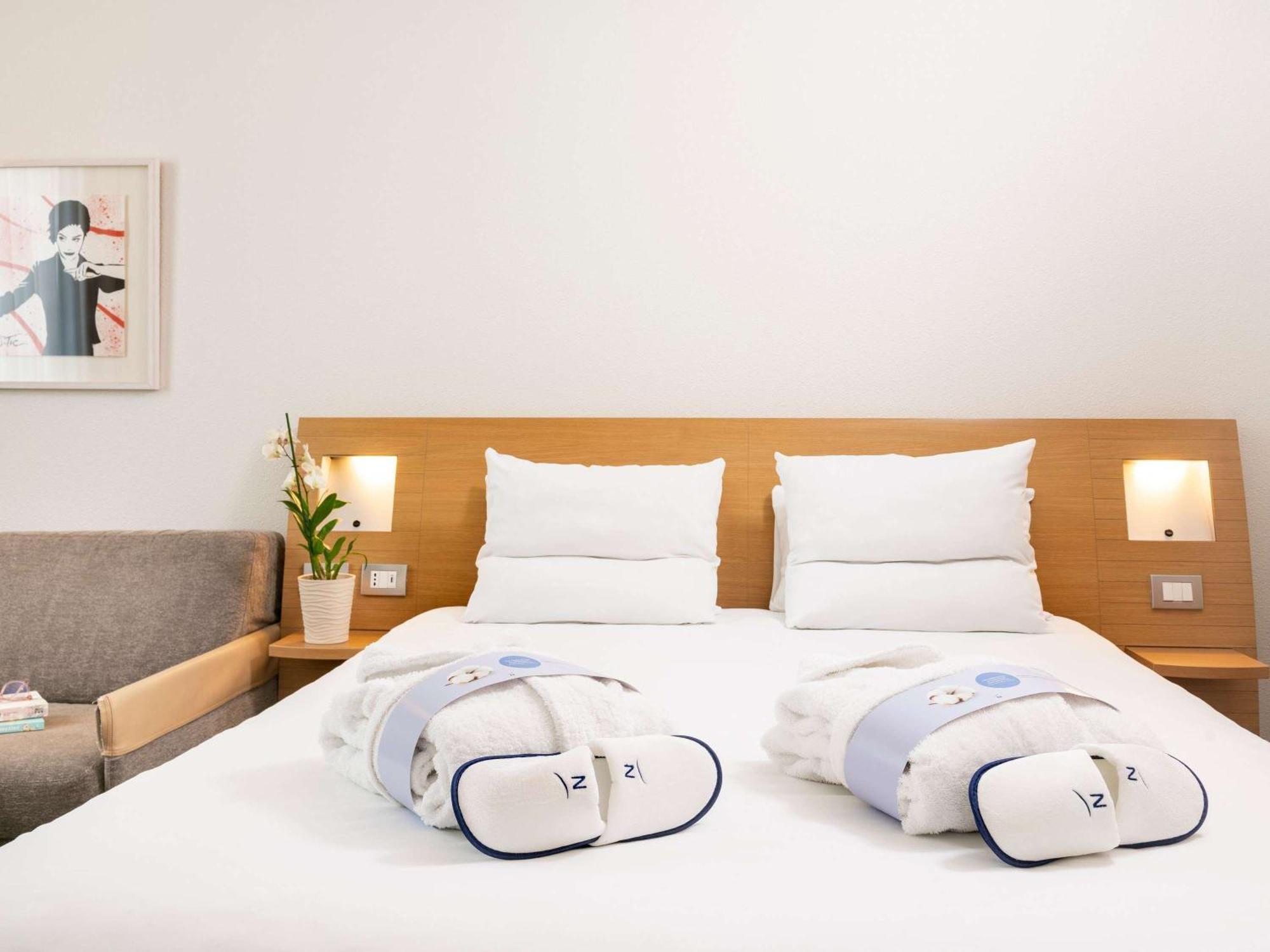 Novotel Dijon Sud Марсанне-ла-Кот Экстерьер фото